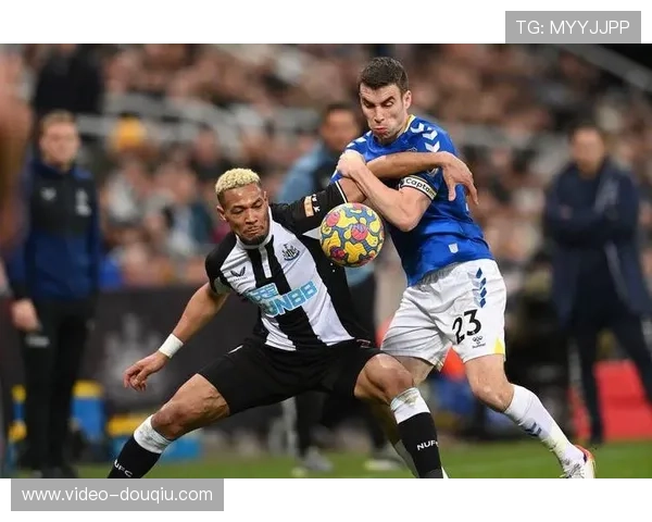 尼斯主场迎战布雷斯特，保级六分战双方战意明确